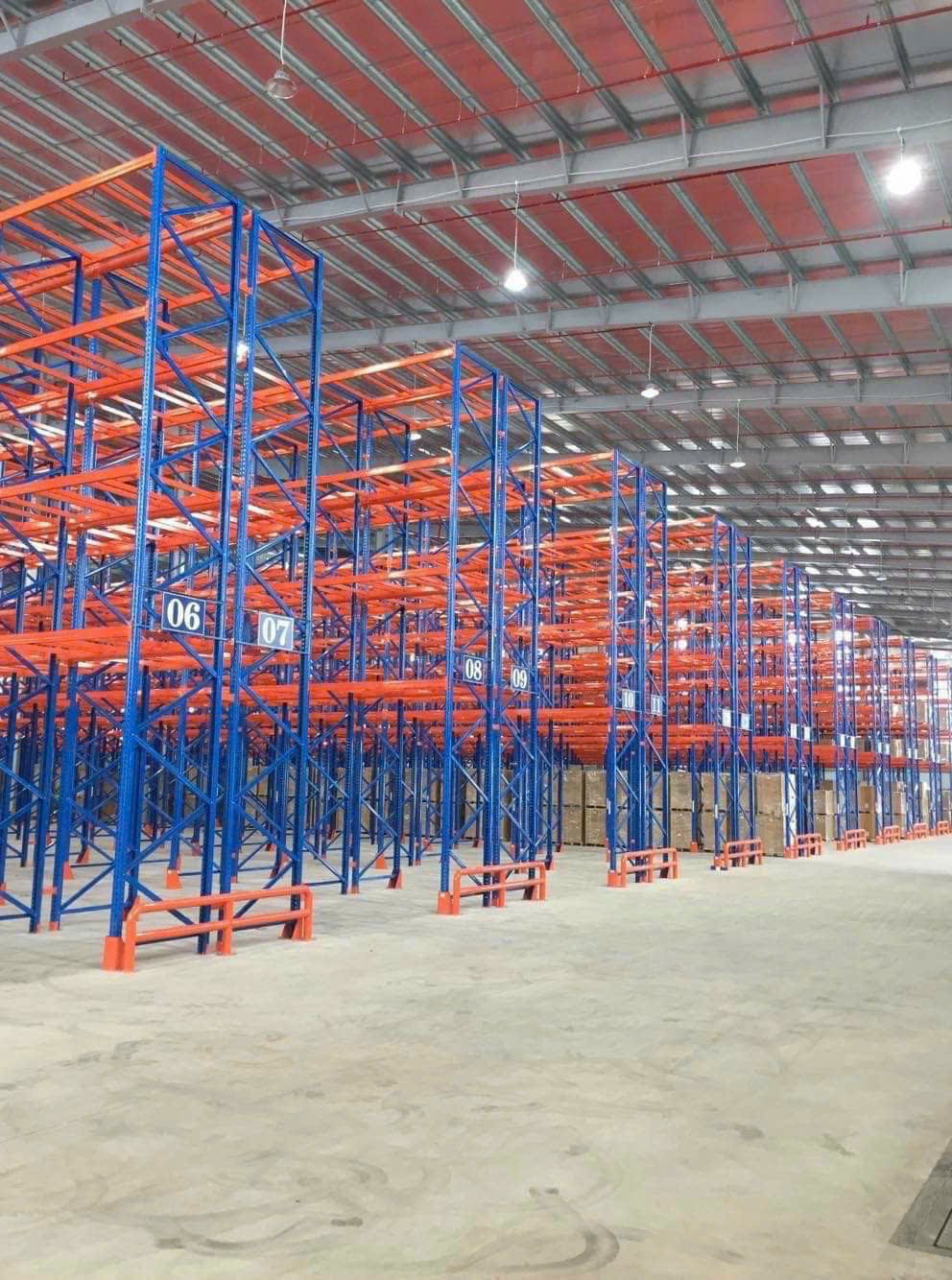 Hệ thống kệ kho h&agrave;ng tải trọng nặng Selective lắp gh&eacute;p ng&agrave;m bulong Gia Bảo Rack